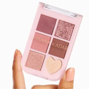 Manna Kadar Pink Mirage eyeshadow palette NIB